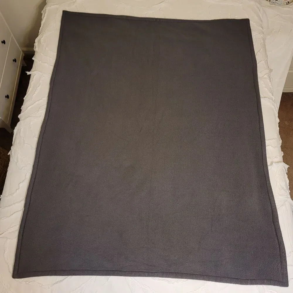 Fleece Lap Blanket Snow Wolf Scene Howling Wall Hanging Hand Made